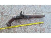 gun, pishtov, flintlock
