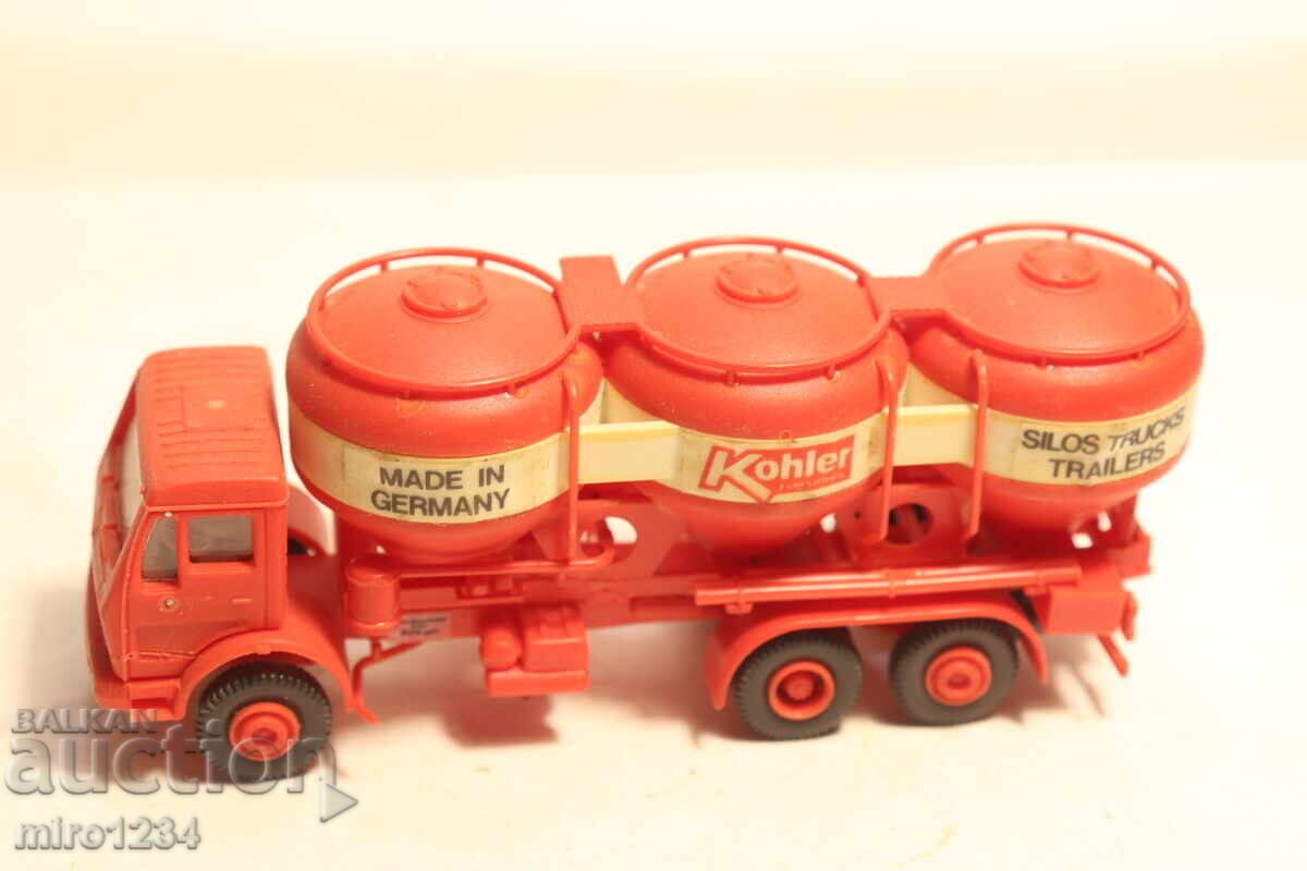 H0 1/87 KIBRI MERCEDES BENZ CAMION MODEL MAȘINUȚĂ cu preț € 0.01 | 0.02 BGN