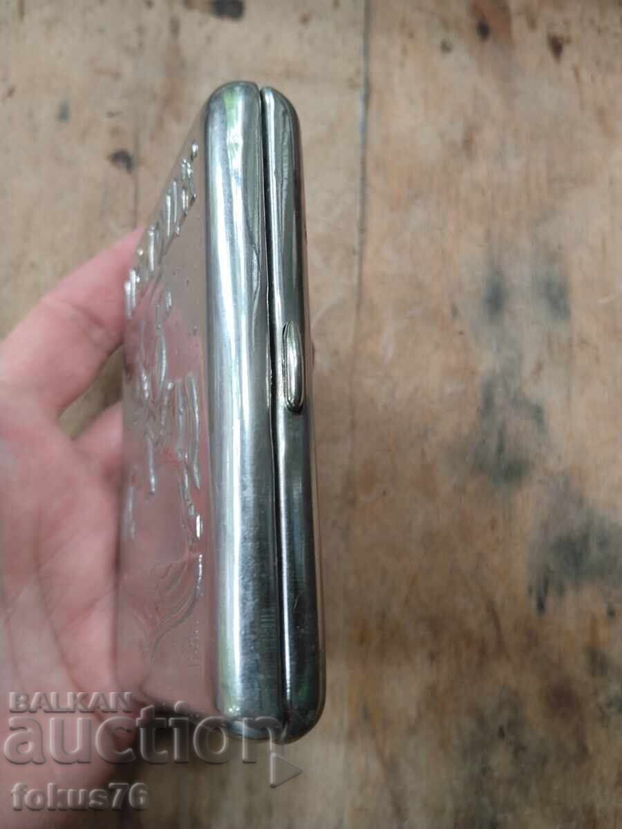 Παράδοση Παλιό ρωσικό ταμπακιέρα