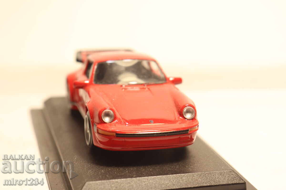 Livrarea MODEL MAȘINUȚĂ PORSCHE 930 SCARA 1/43