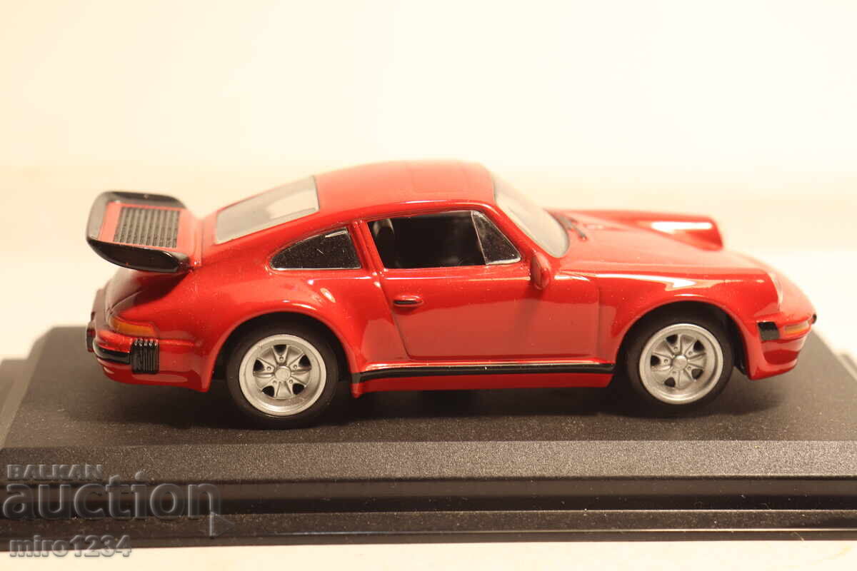 MODEL MAȘINUȚĂ PORSCHE 930 SCARA 1/43 - 5