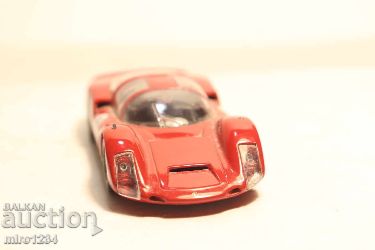 Livrarea MODEL MAȘINUȚĂ FERRARI 1/43