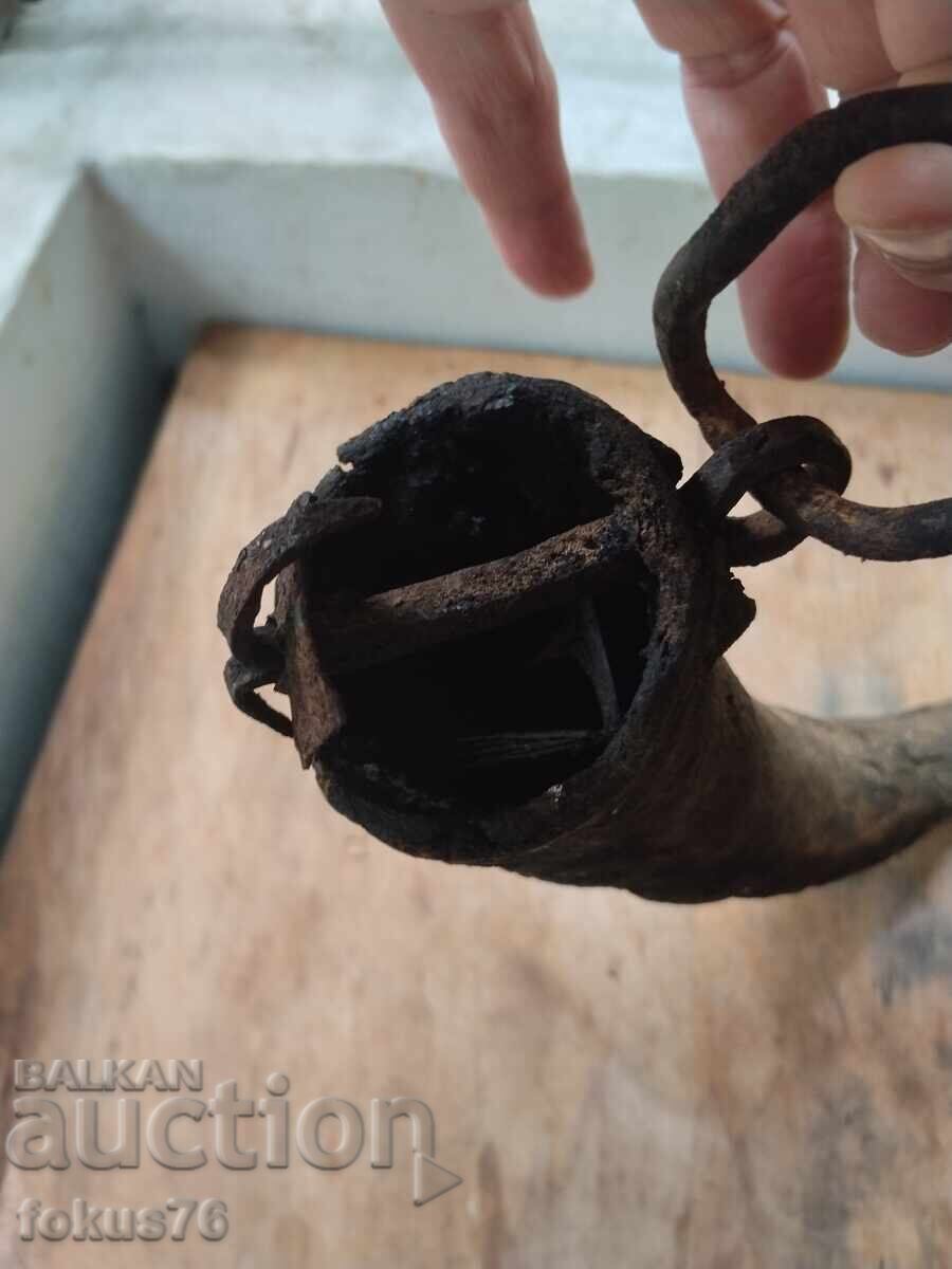 Δημοπρασία Παλιό μεγάλο κέρατο βουβαλιού (κατρανίκι) Δημοπρασία Παλιό μεγάλο κέρατο βουβαλιού (κατρανίκι)