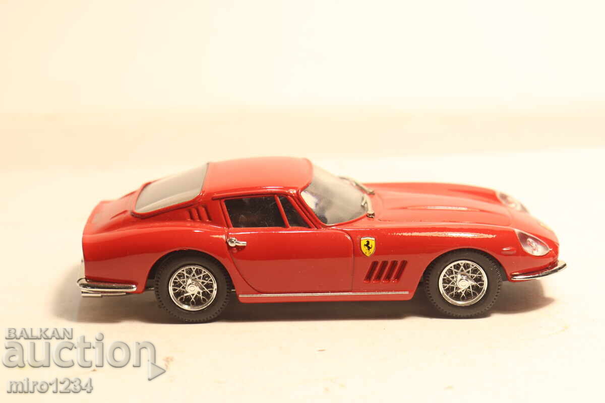 Livrarea MODEL AUTO FERRARI 1/43 MODEL BOX