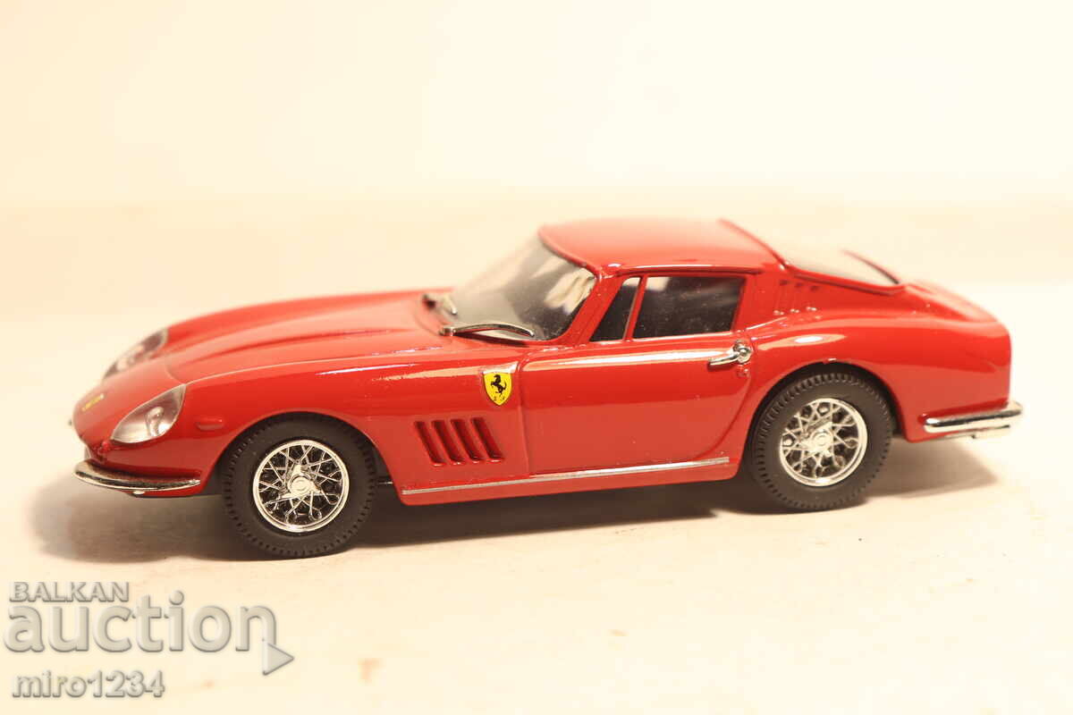 MODEL AUTO FERRARI 1/43 MODEL BOX
