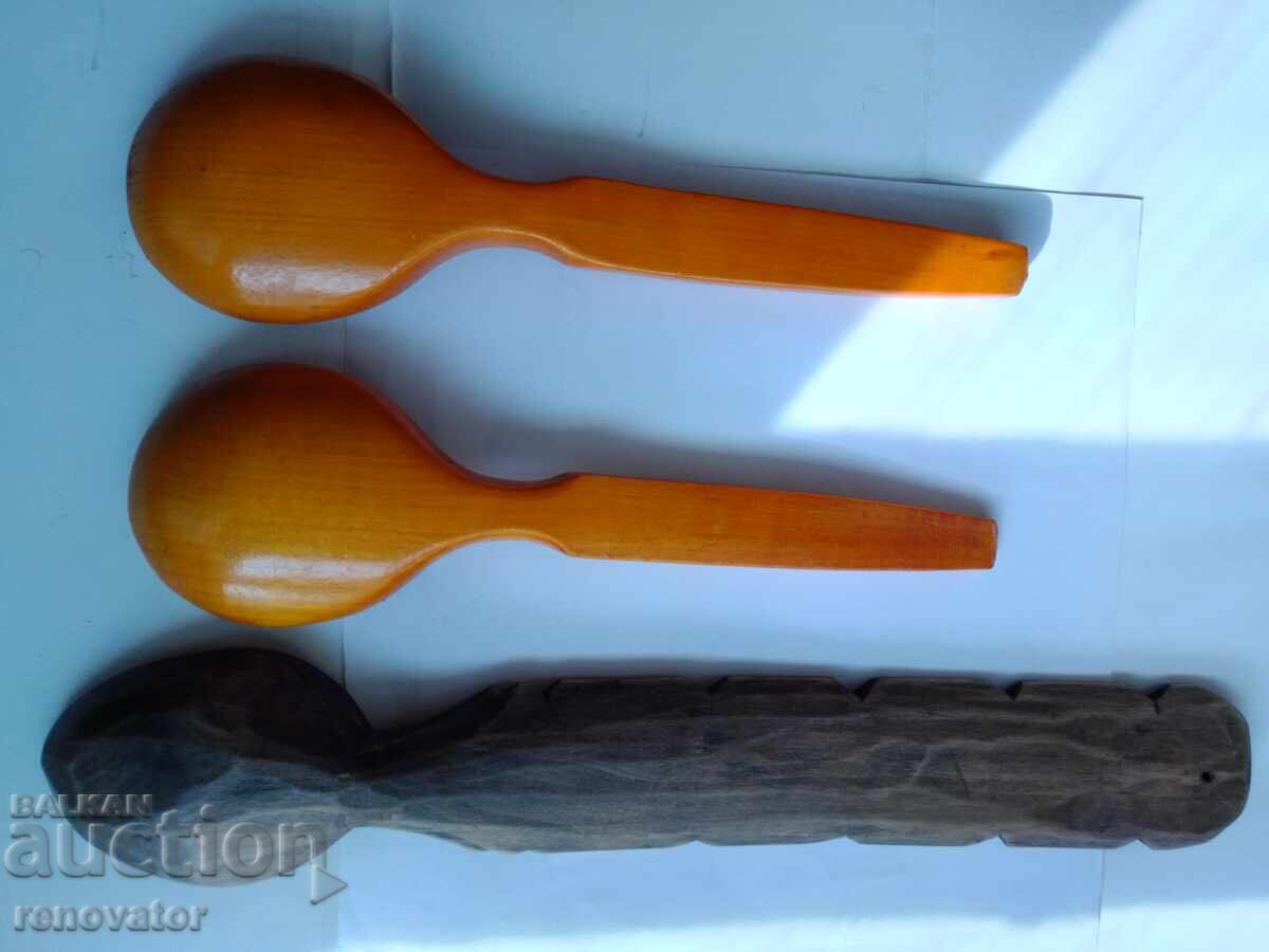 Ξύλινα κουτάλια με τιμή € 5.00 | 9.78 BGN