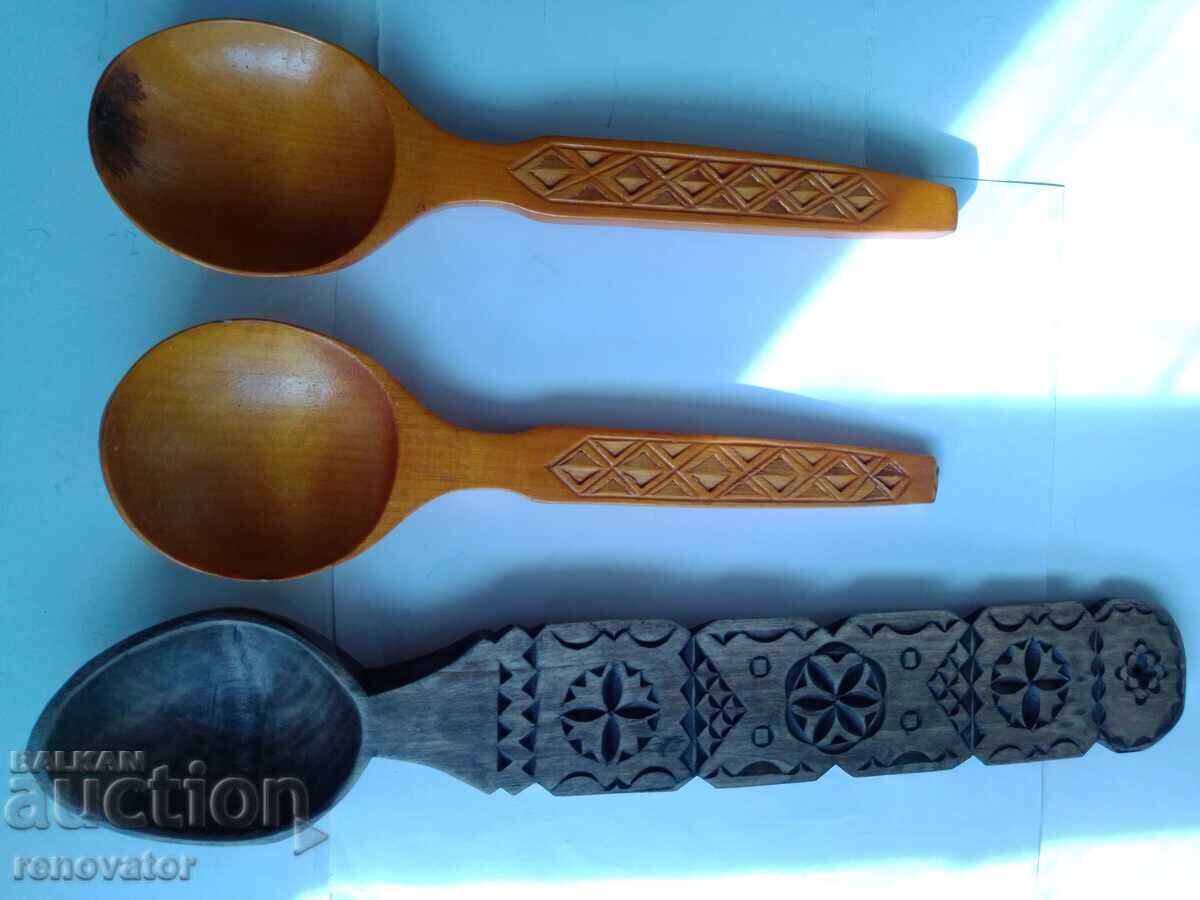 Ξύλινα κουτάλια