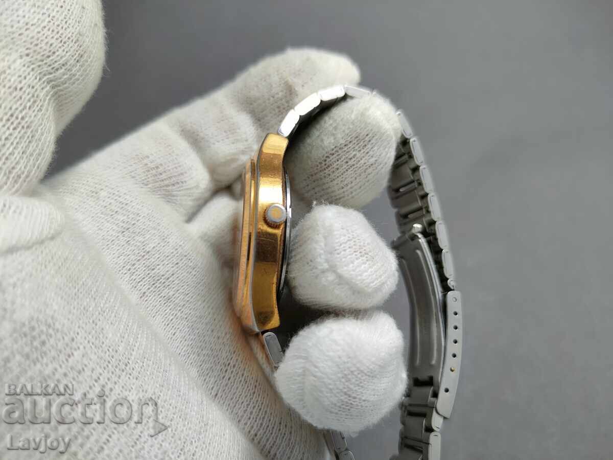 Livrarea Casio quartz de la 0.01 cenți