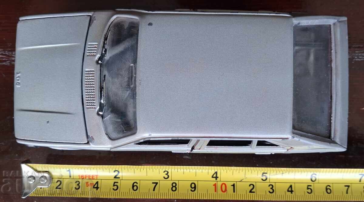 Παλιό μεταλλικό αυτοκινητάκι Polistil 1/25 - 7