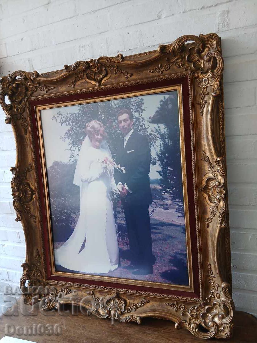 Delivery of Unique baroque frame