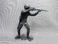 OLD RETRO USSR PLASTIC FIGURE RUSSIAN SOLDIER WWII
