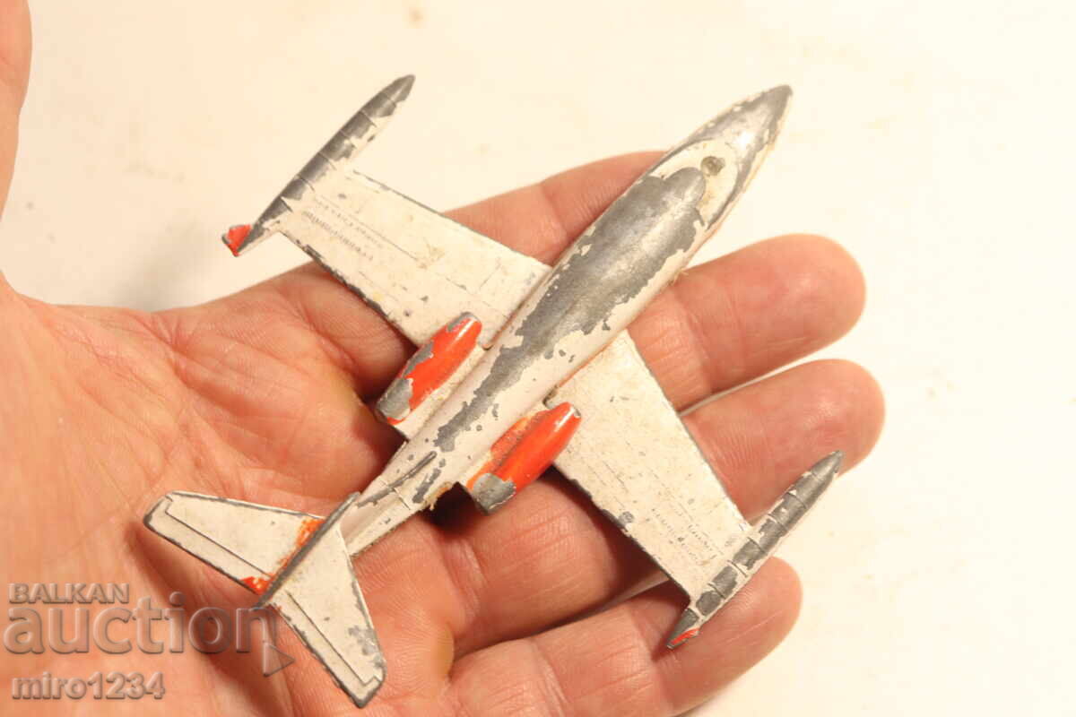 MODEL METALIC DE AVION
