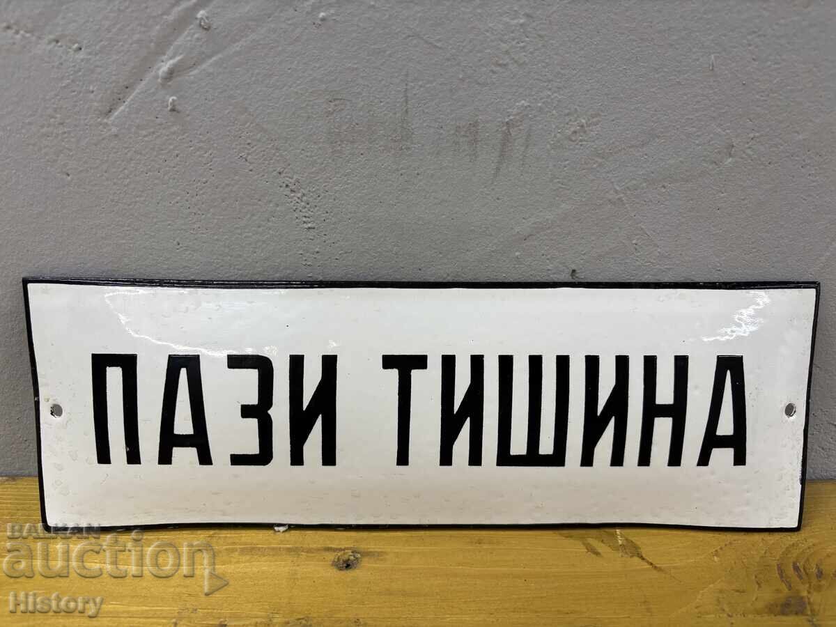 Enamel plate