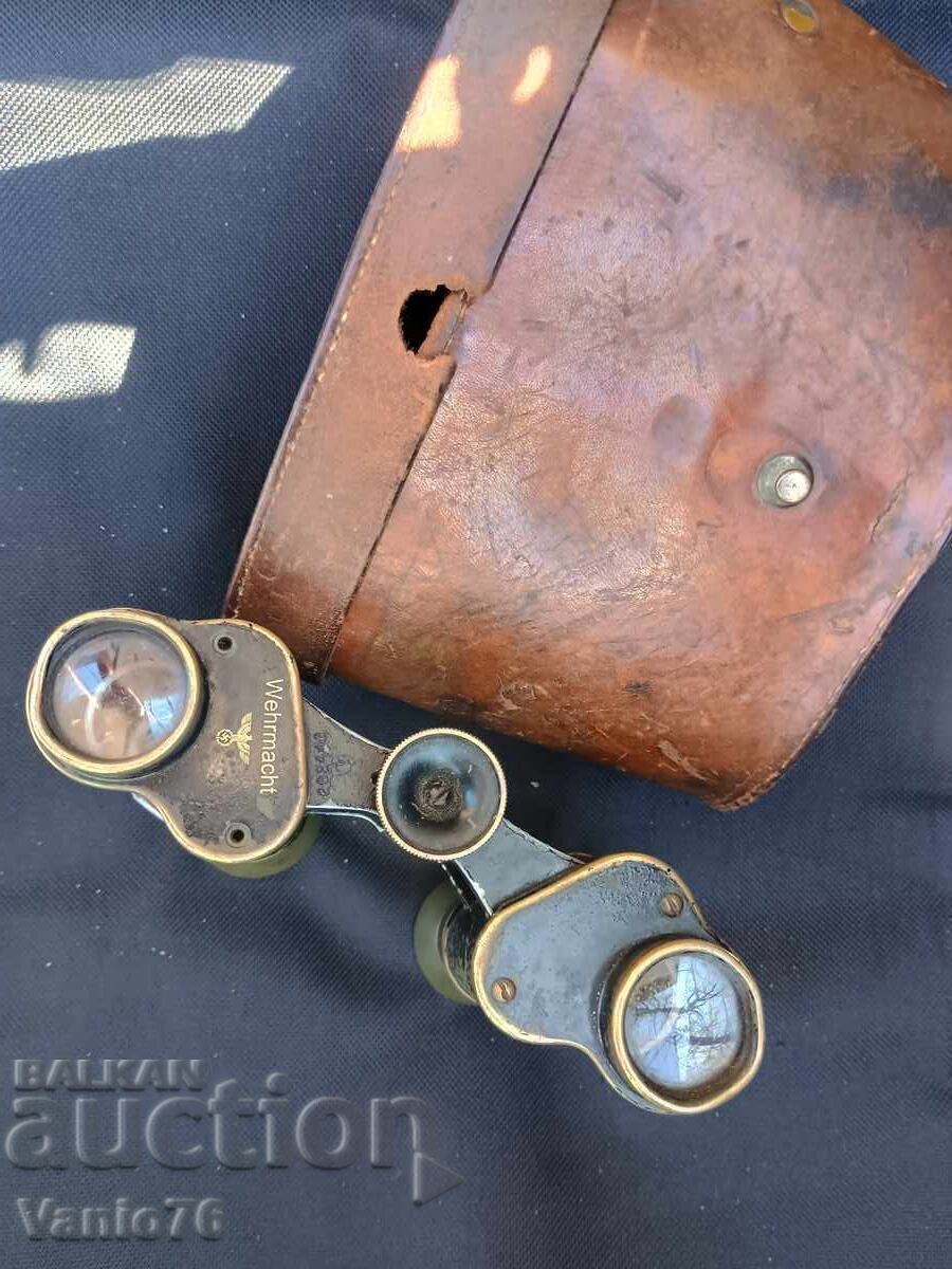 Wehrmacht Binoculars, Antique with price € 150.00 | 293.38 BGN