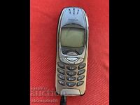 Nokia 6310i Nokia 6310i cu încărcător