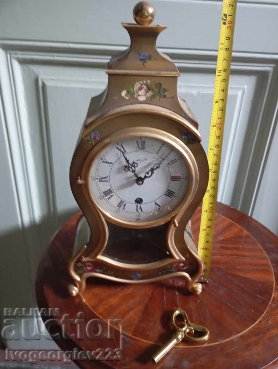 Винтидж каминен часовник Винтидж каминен часовник