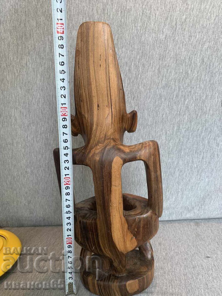 Licitație veche figurină africană