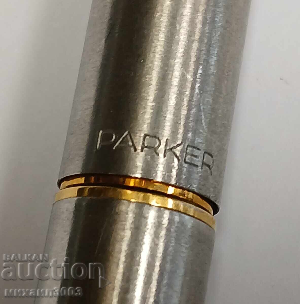 STILOU PARKER CU PENIȚĂ DIN AUR DE 14 KT cu preț € 120.00 | 234.70 BGN