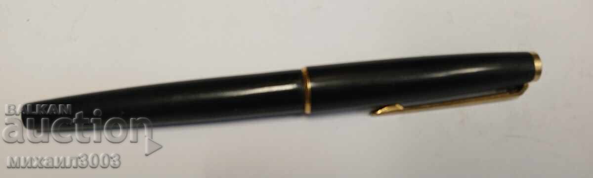 STILOU GERMAN MONTBLANC 220 CU PENIȚĂ DIN AUR DE 14 KT. 585 STILOU GERMAN MONTBLANC 220 CU PENIȚĂ DIN AUR DE 14 KT. 585