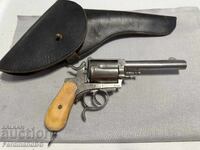 Revolver vechi Starr înainte de 1850