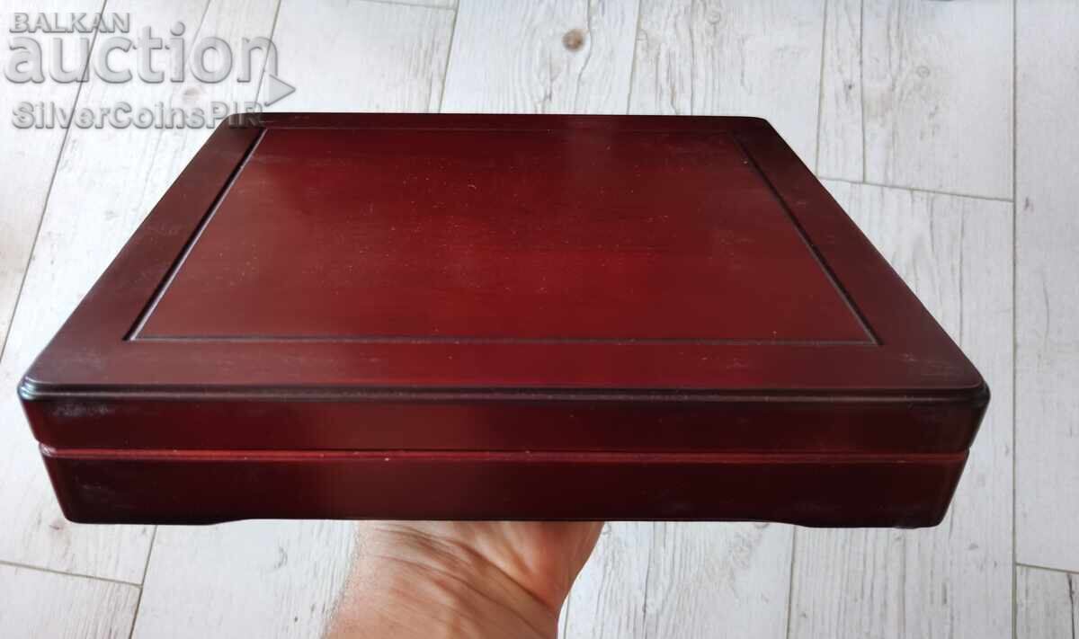 Cutie de lux pentru 15 monede - 5