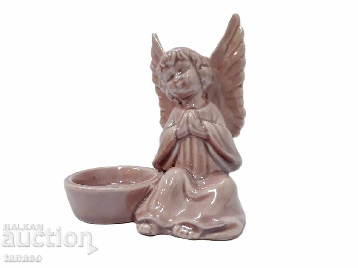 Figurină ceramică înger cu bol, glazură roz