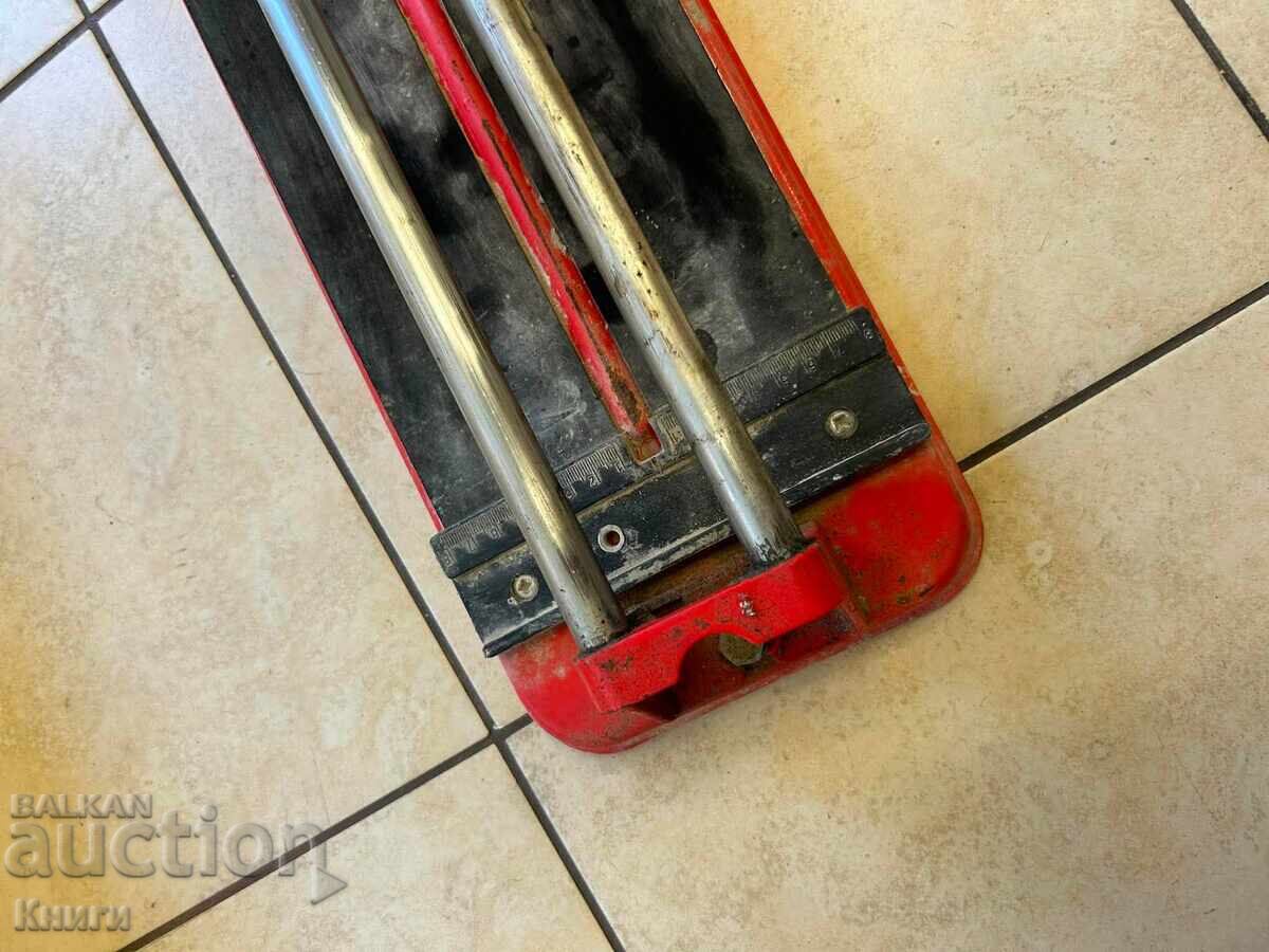 Δημοπρασία Μηχανή κοπής πλακιδίων