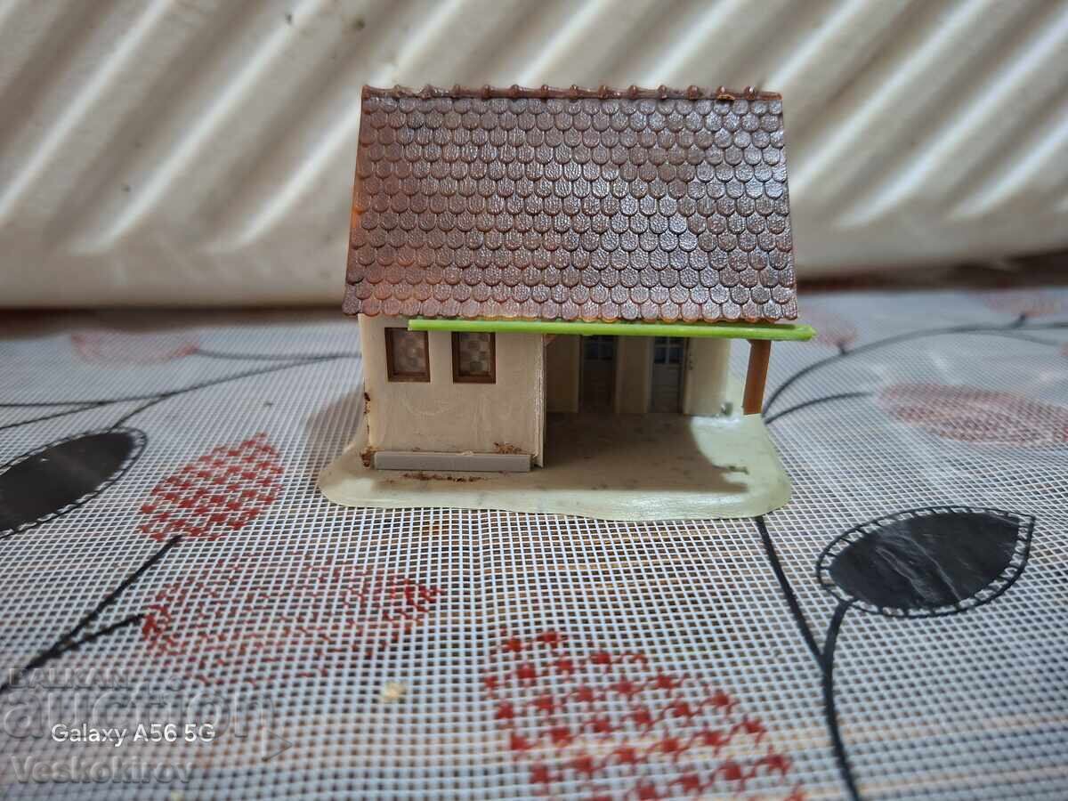 Small house approximately 1 to 87