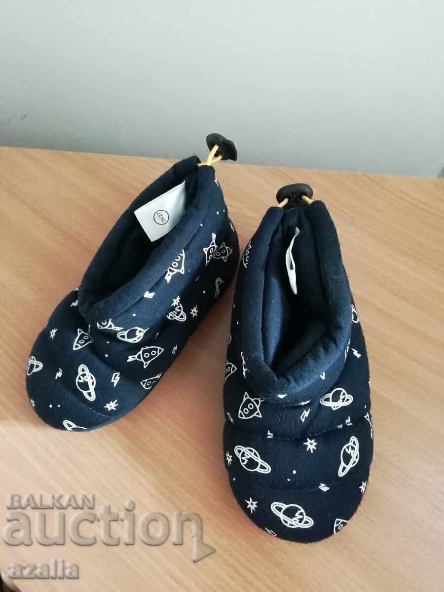 Children's slippers size 26/27