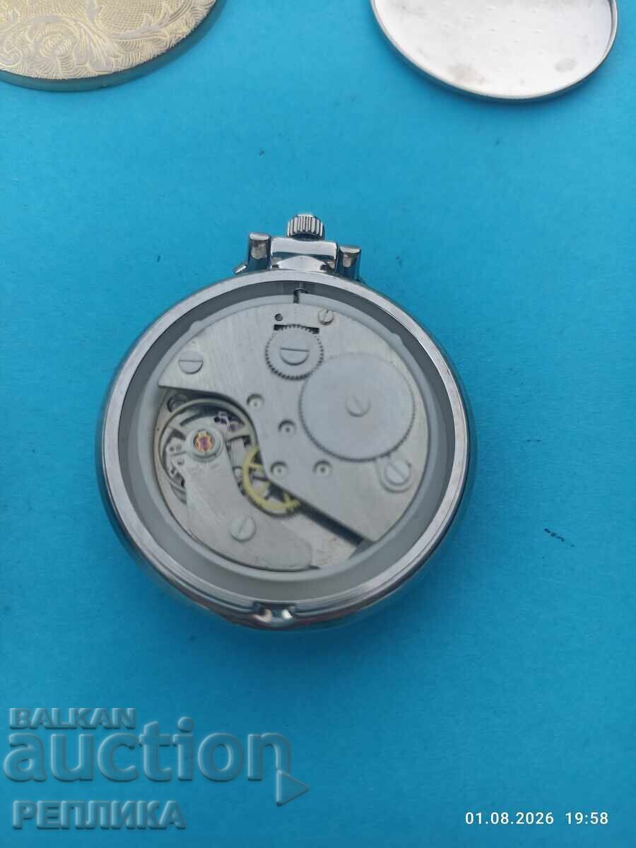 Delivery of Collectible pocket watch lot