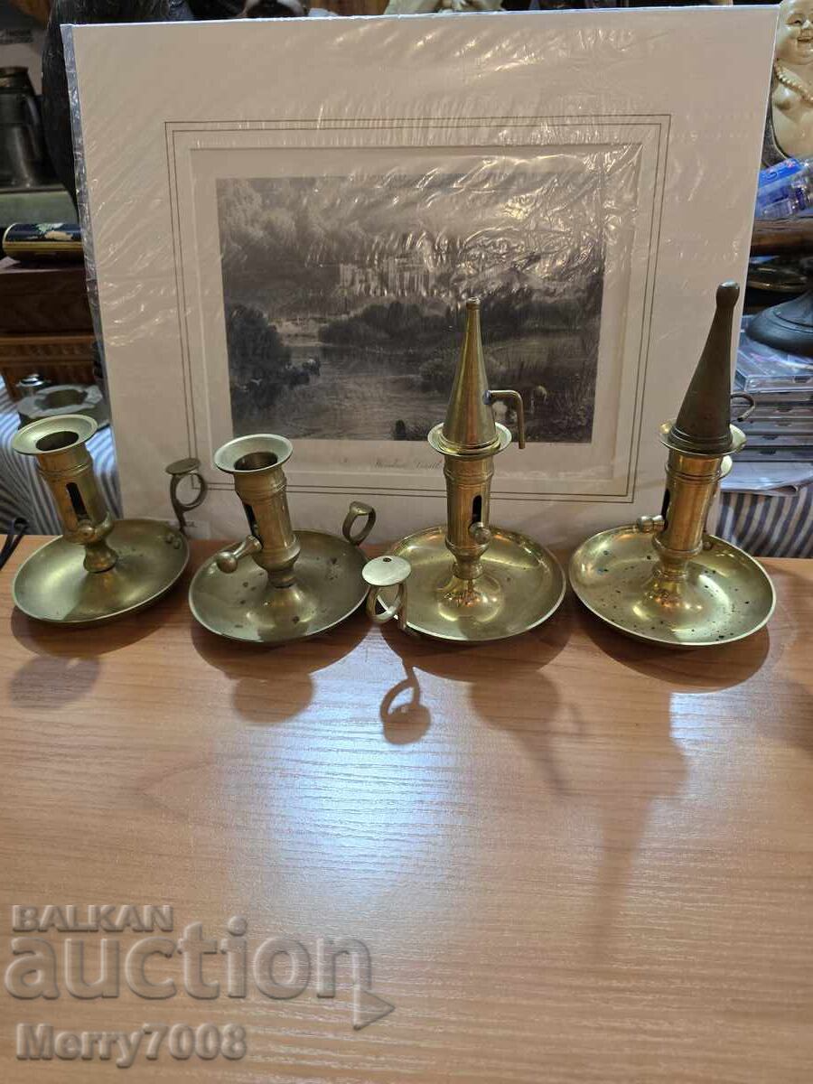 Delivery of Old massive bronze candlesticks - (10) !