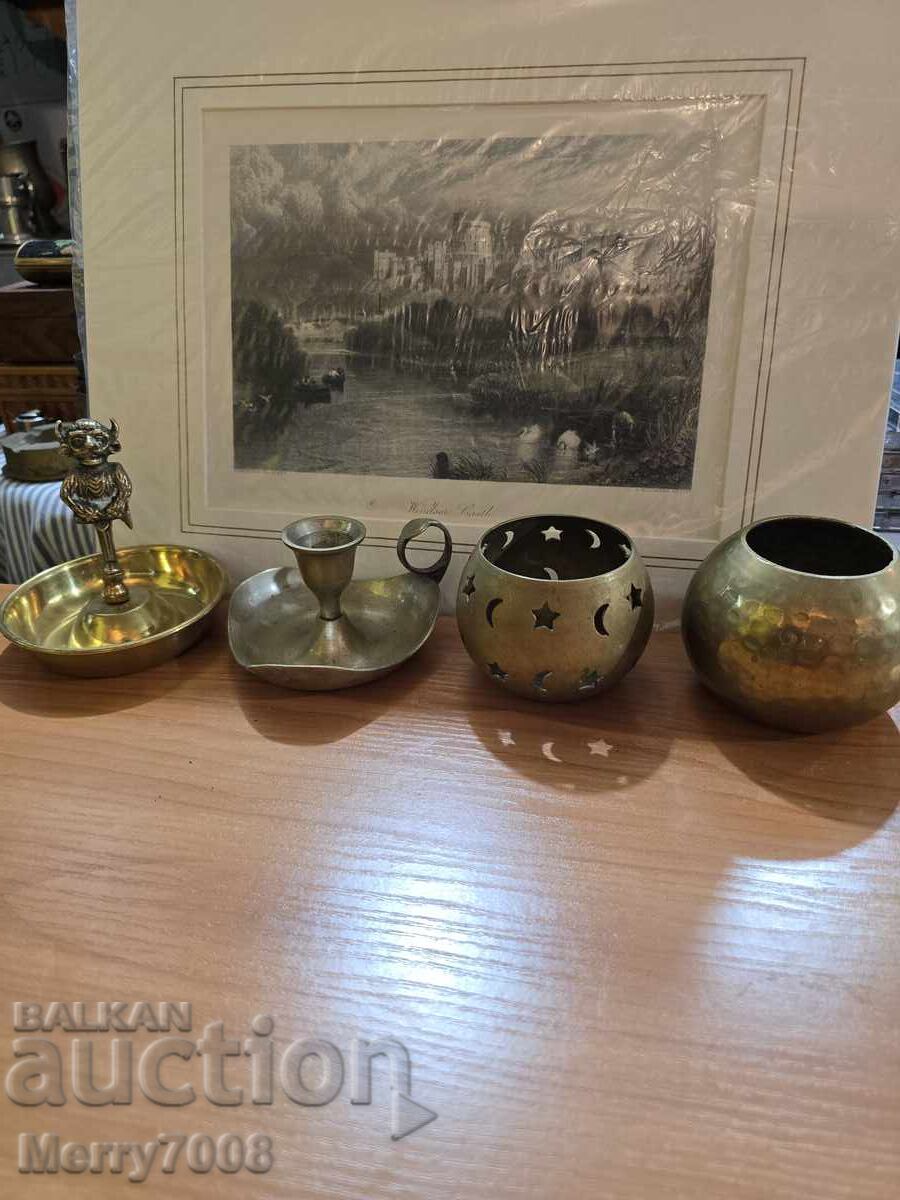 Δημοπρασία Παλιά μασίφ μπρούτζινα κηροπήγια - ( 22 ) !