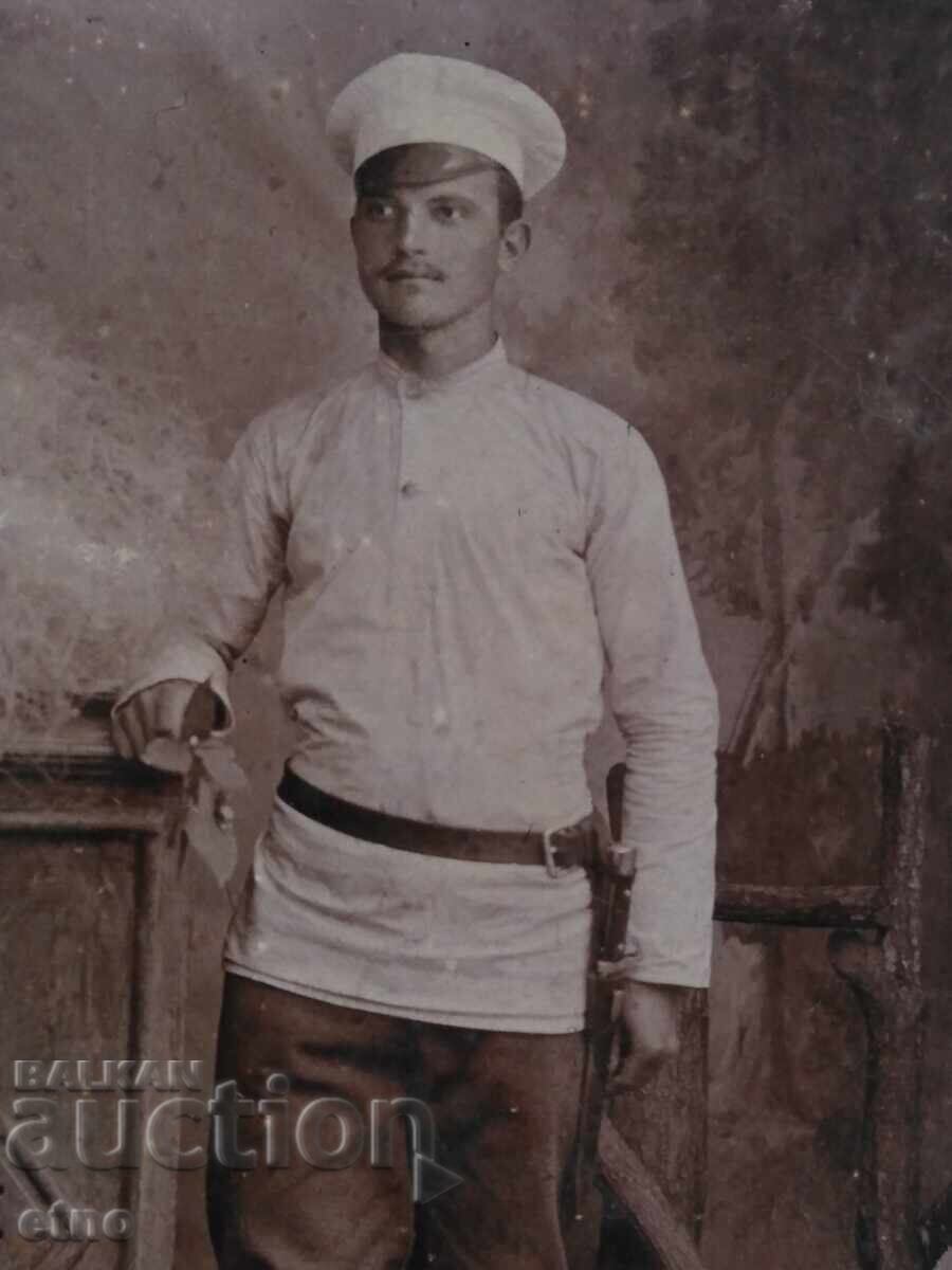 Царска СНИМКА КАРТОН ,ВОЙНИК ,УНИФОРМА,ЩИК с цена € 5.00 | 9.78 лв.