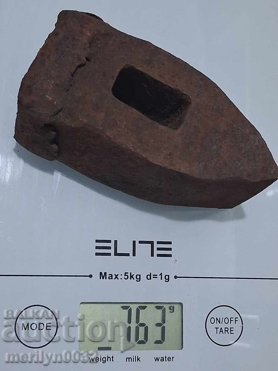 Παράδοση Παλιό σφυρί κτιστών, τσεκούρι, τσεκούρι, φλιτ, τοκμάκ, λοστός Παράδοση Παλιό σφυρί κτιστών, τσεκούρι, τσεκούρι, φλιτ, τοκμάκ, λοστός