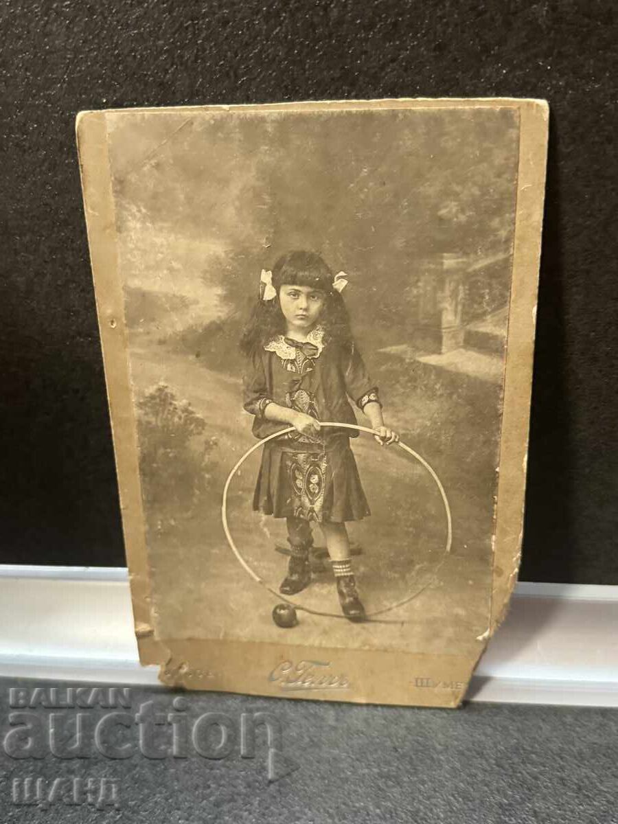 1917 snimka tvŭrd karton momiche s obrŭch foto Shumen