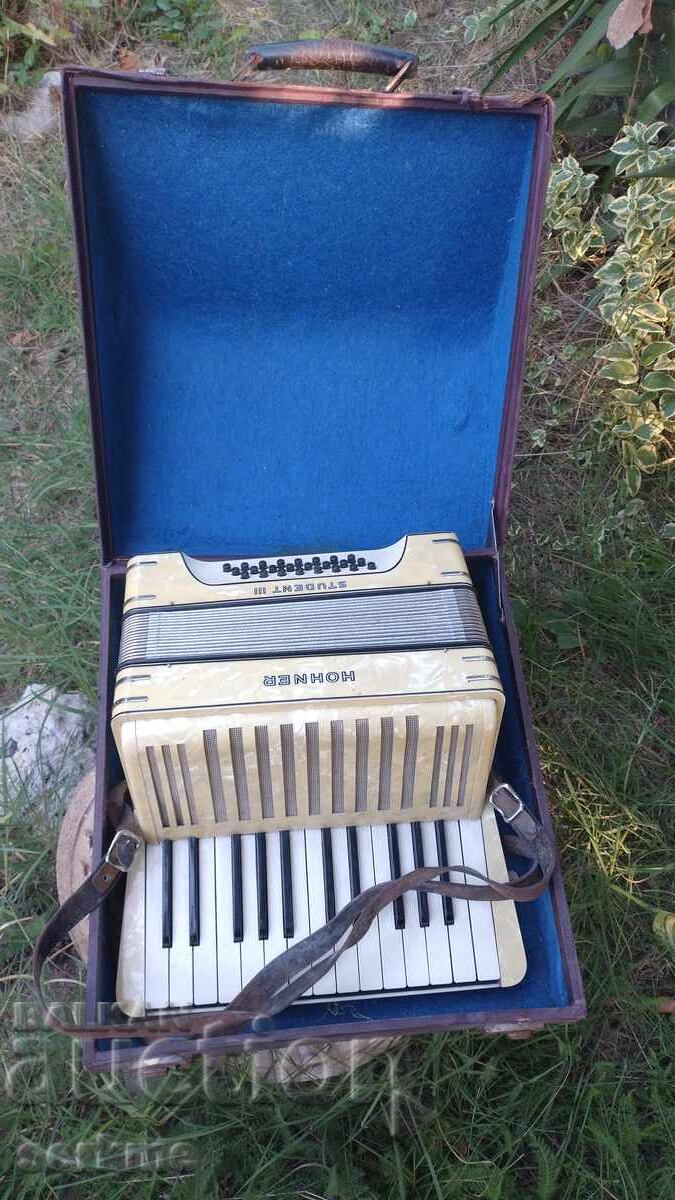 Accordion