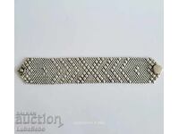 Brățară metalică tip manșetă (cuff bracelet)