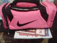Γυναικεία τσάντα Nike