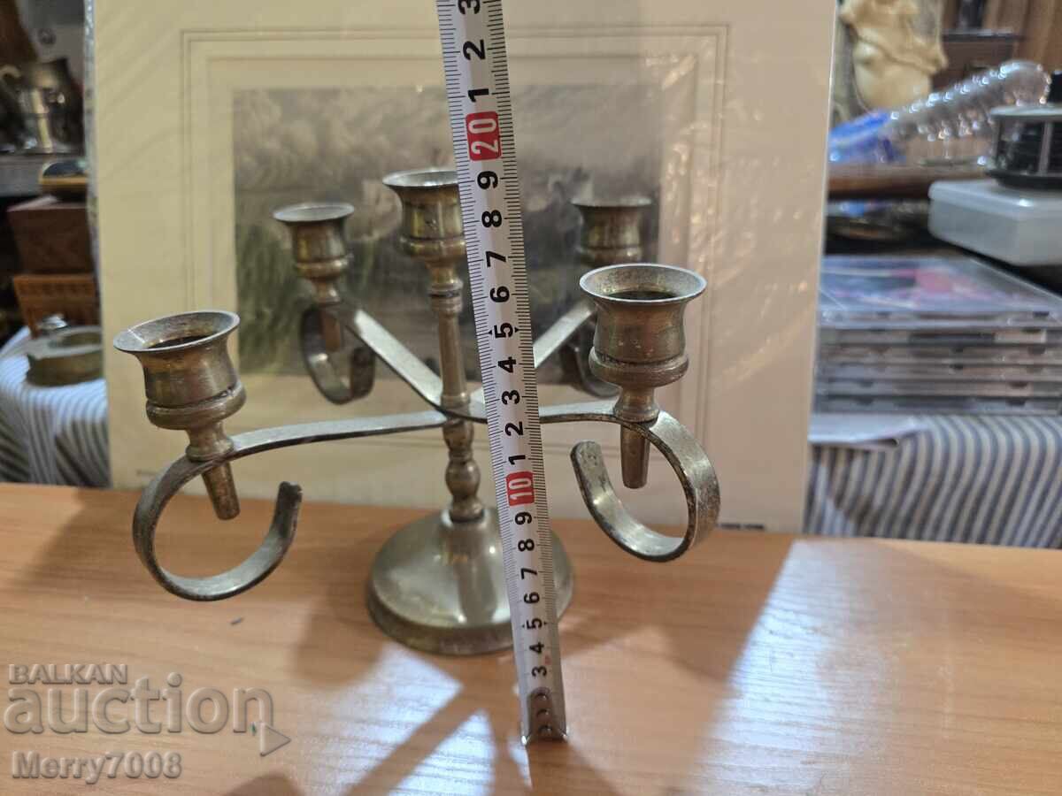 Sfeșnice vechi masive din bronz - ( 51 ) !!! cu preț € 24.00 | 46.94 BGN