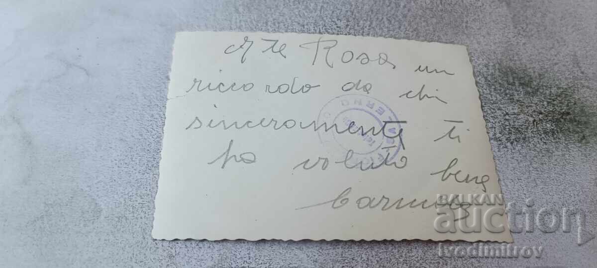 Fotografie Femeie și fete tinere în costume de baie retro cu preț € 0.86 | 1.68 BGN