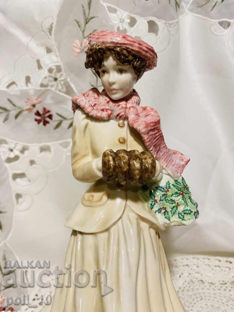porcelain figurine with price € 45.00 | 88.01 BGN