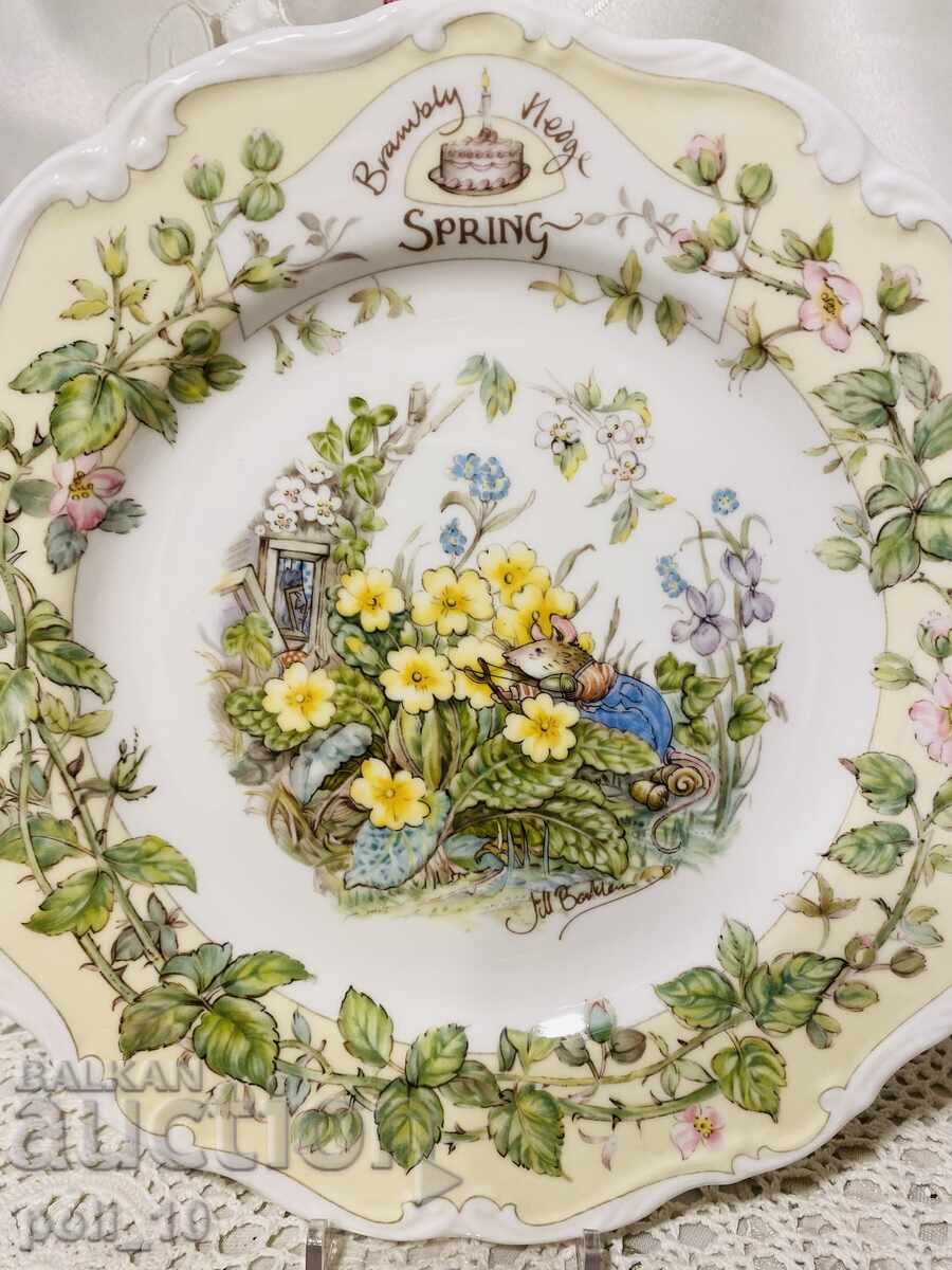 porcelain plate with price € 25.00 | 48.90 BGN