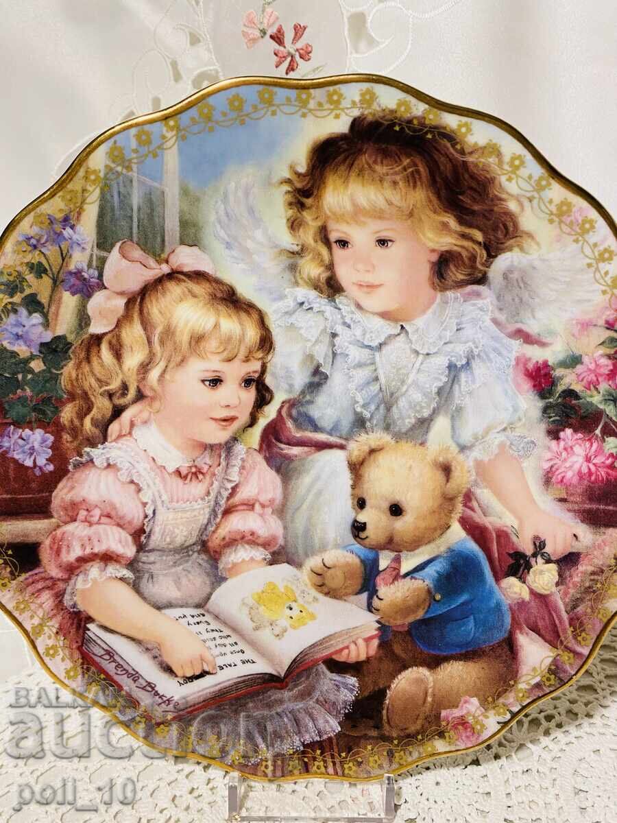 porcelain plate with price € 18.00 | 35.21 BGN