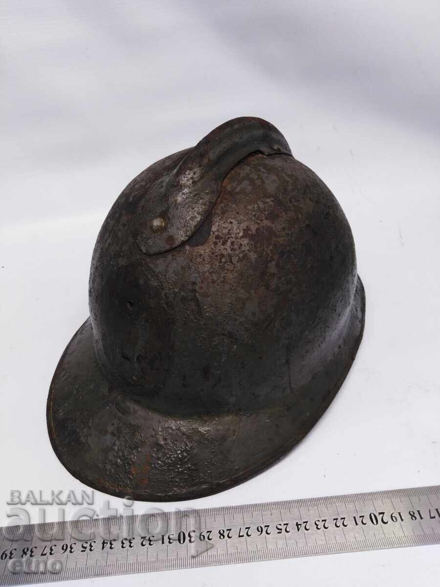 FRENCH ADRIAN HELMET WWI with price € 35.00 | 68.45 BGN