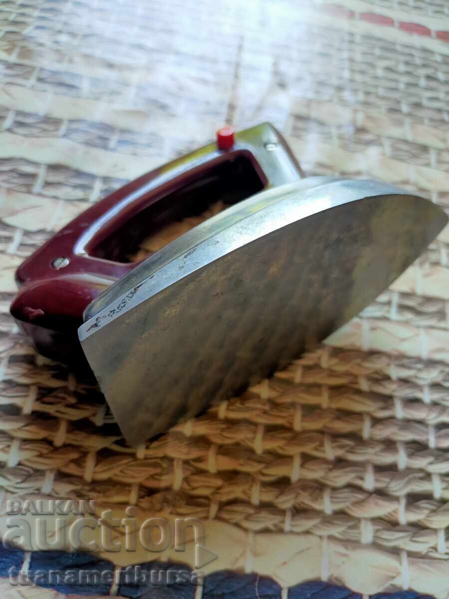 small decorative wrought iron item with price 20.00 €