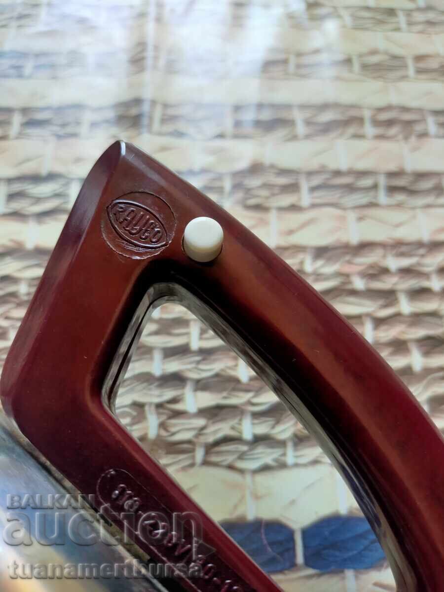 Delivery of small decorative wrought iron item