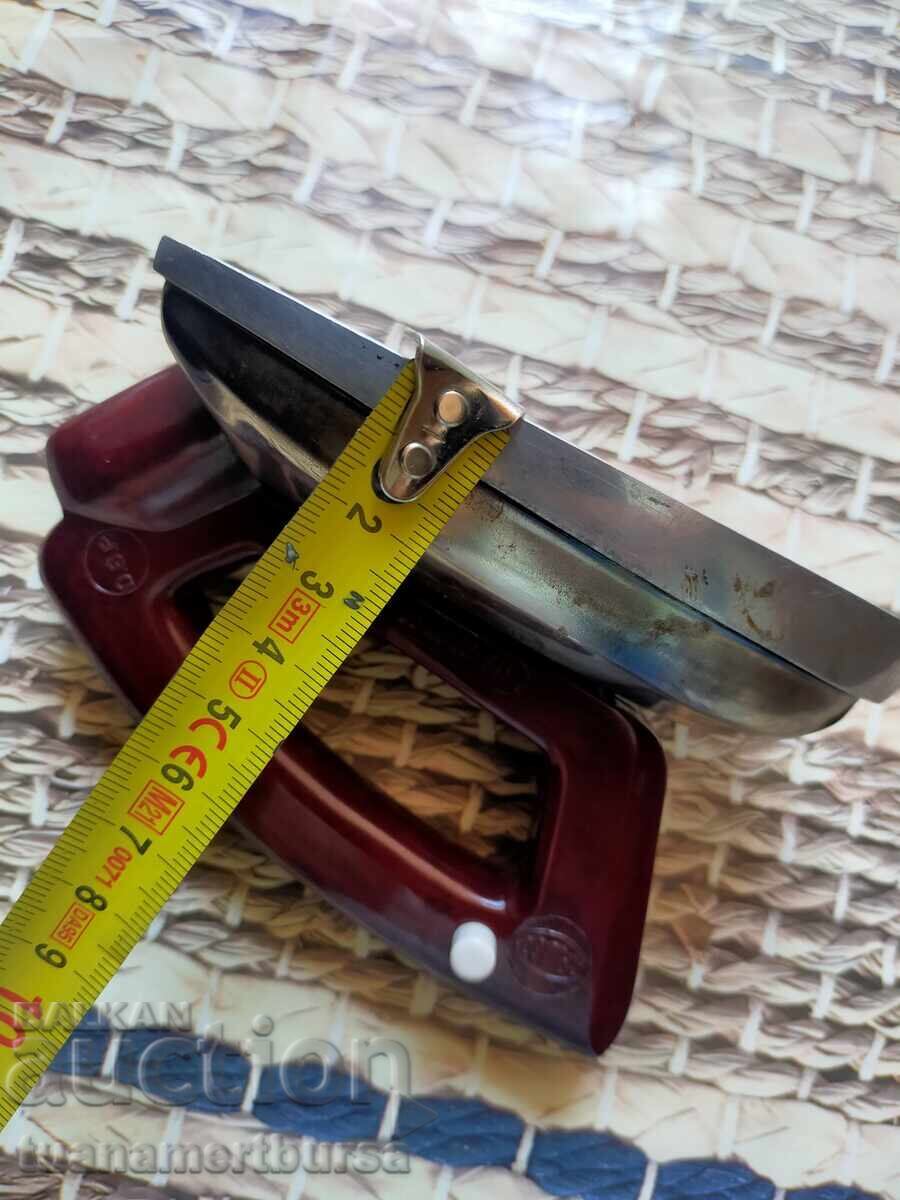 small decorative wrought iron item - 7