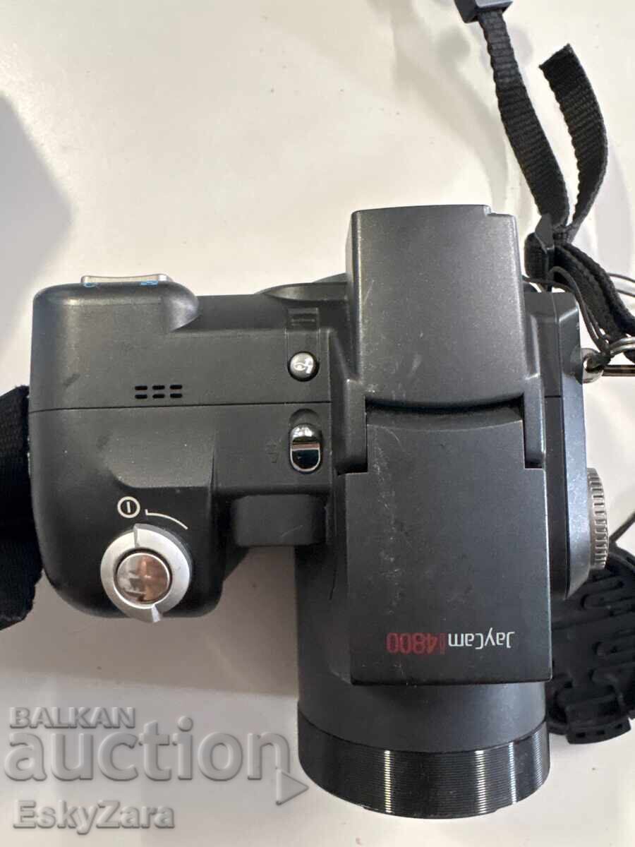Ретро цифров фотоапарат JayCam JC-i4800 (4.0 MP, 8x Zoom) с цена € 30.00 | 58.68 лв.