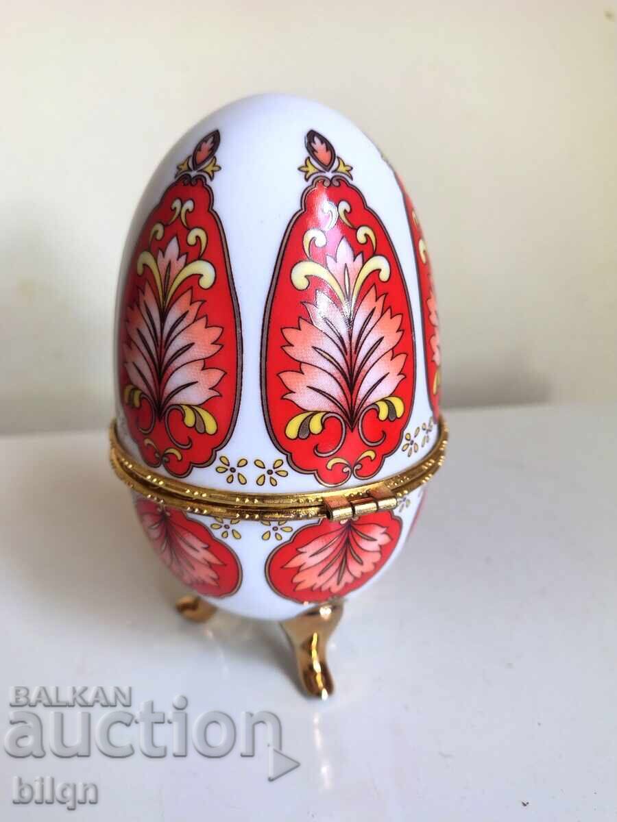 Beautiful Porcelain Egg Jewelry Box - 5