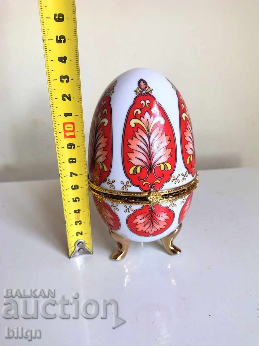 Beautiful Porcelain Egg Jewelry Box - 6